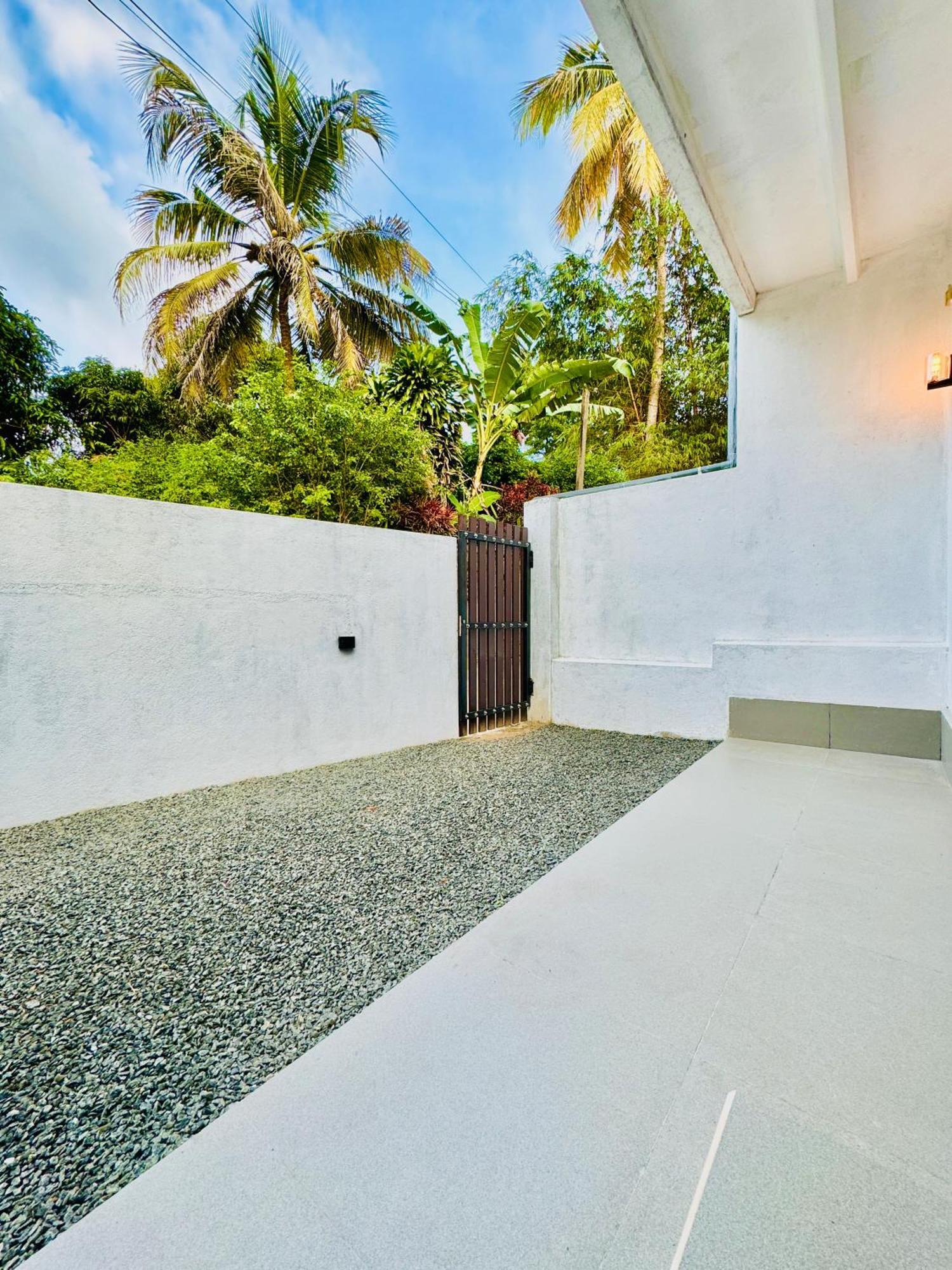 Villa Ru Retreat Weligama Exterior foto
